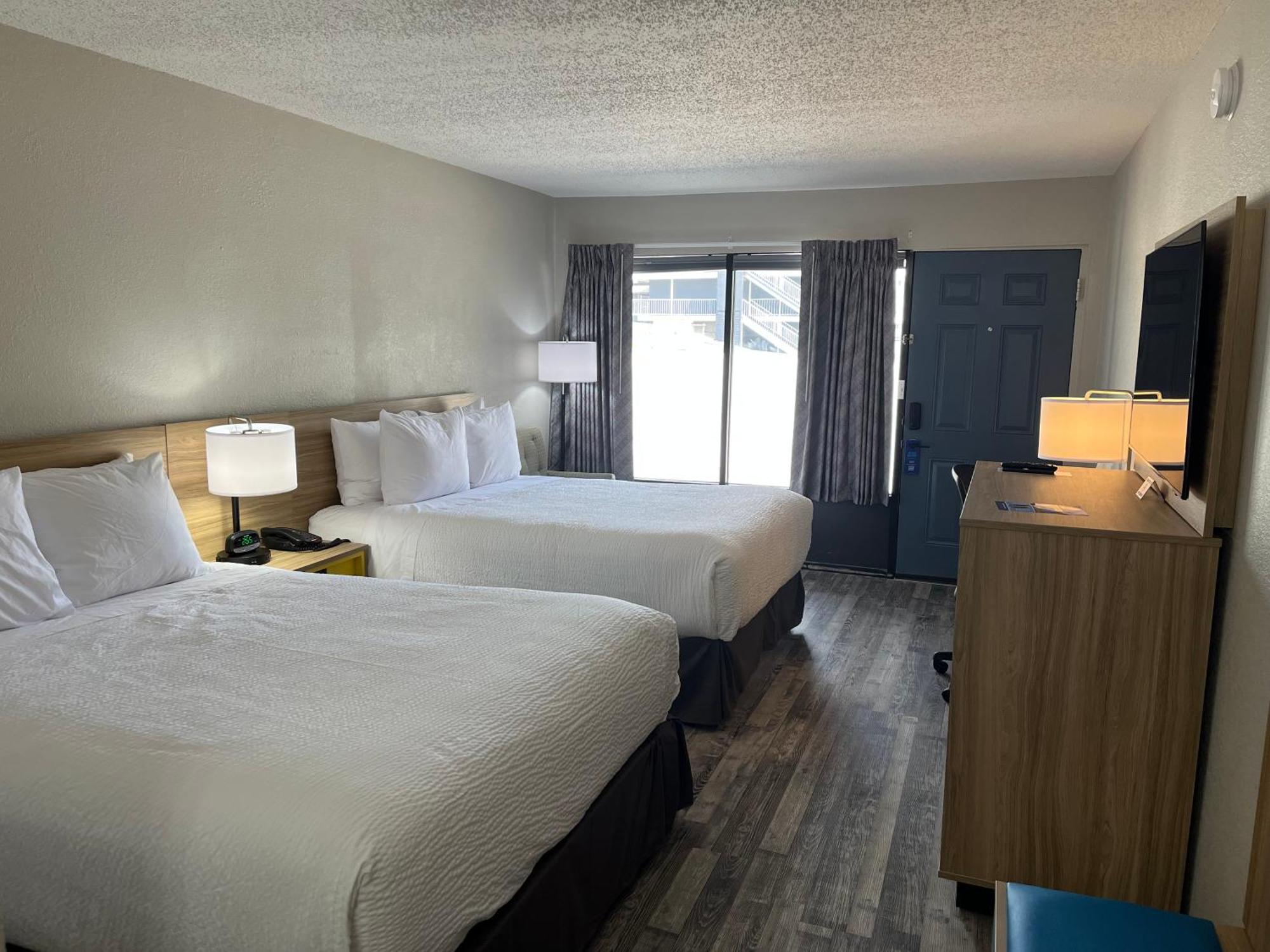 Days Inn By Wyndham Branson Ozarks Dış mekan fotoğraf